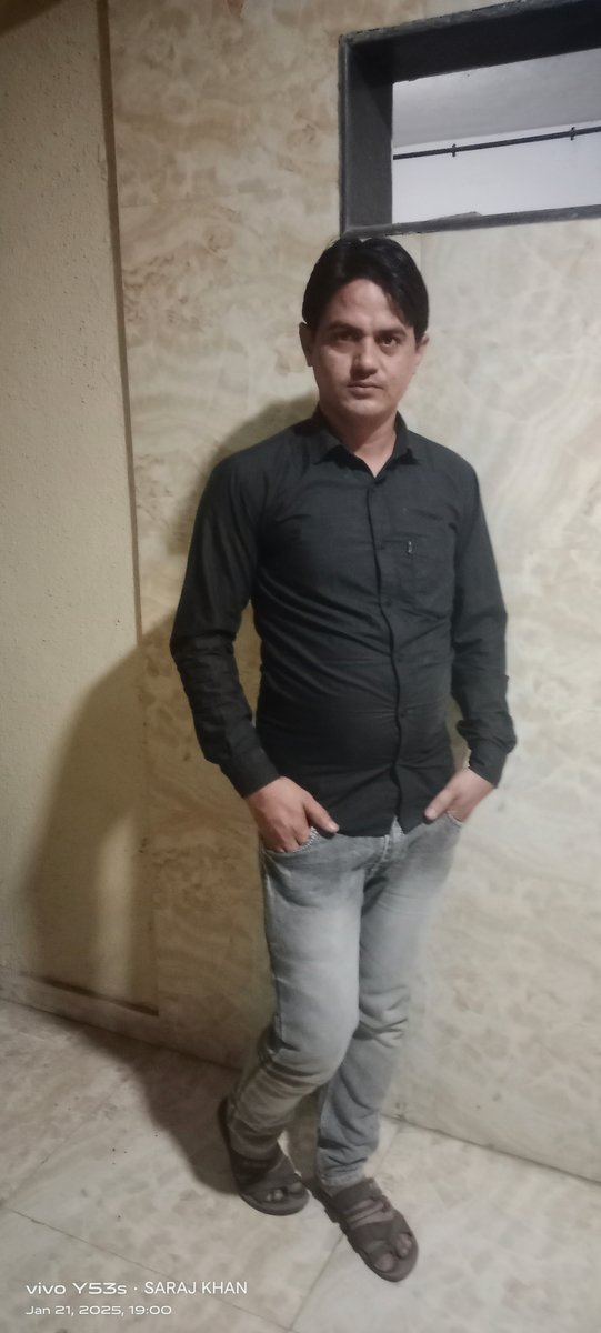 Saraj khan